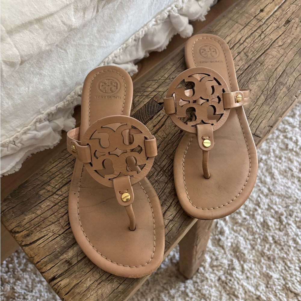Tory Burch Tan Sandals with Decorative Medallion